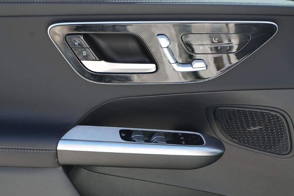 used 2024 Mercedes-Benz GLC 300 car, priced at $44,733