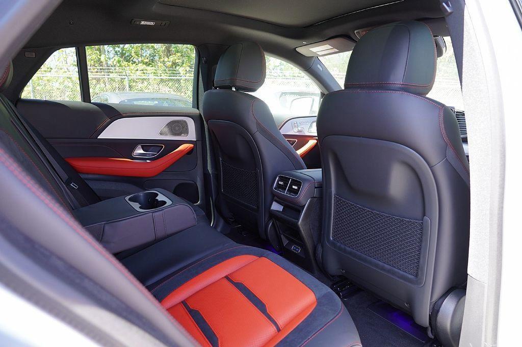 new 2025 Mercedes-Benz AMG GLE 53 car, priced at $97,840