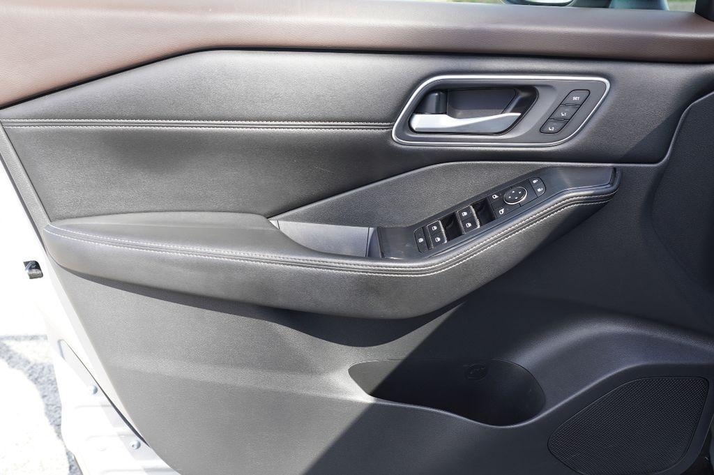 used 2021 Nissan Rogue car, priced at $20,004