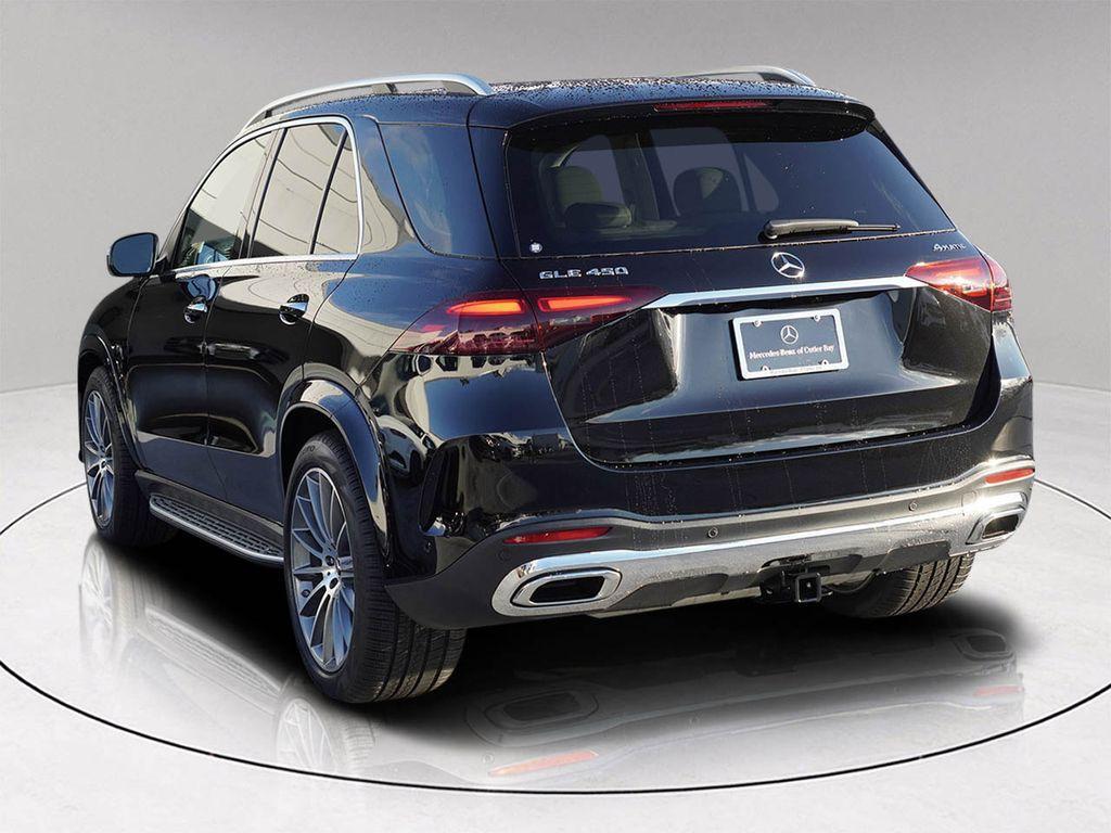 new 2026 Mercedes-Benz GLE 450 car, priced at $81,560