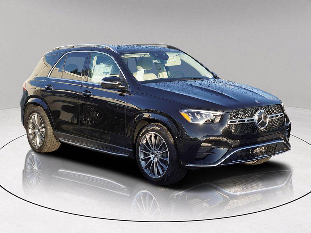 new 2026 Mercedes-Benz GLE 450 car, priced at $81,560