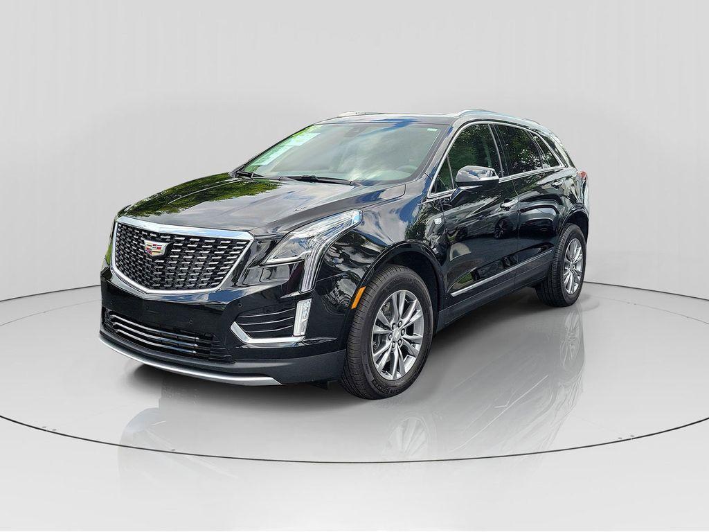 used 2023 Cadillac XT5 car, priced at $32,490