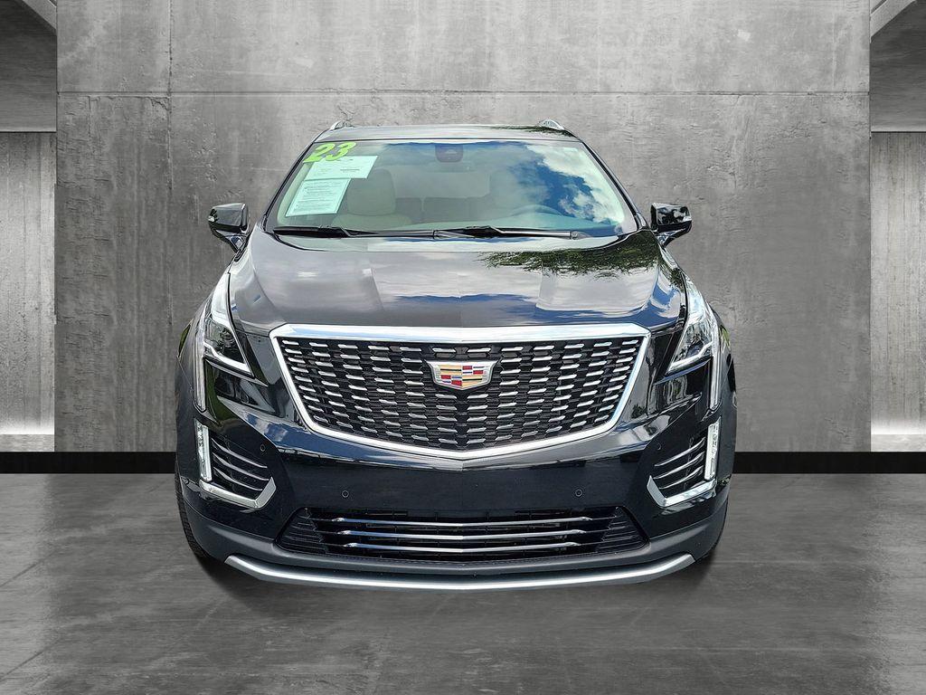 used 2023 Cadillac XT5 car, priced at $32,990