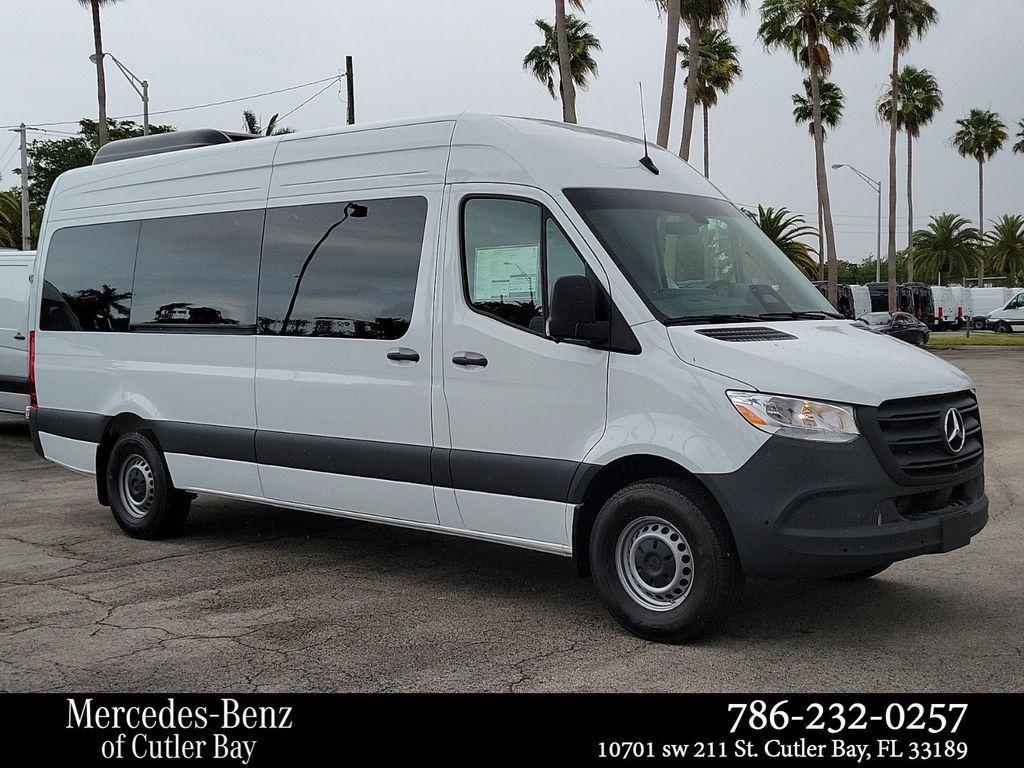 new 2025 Mercedes-Benz Sprinter 2500 car, priced at $77,086