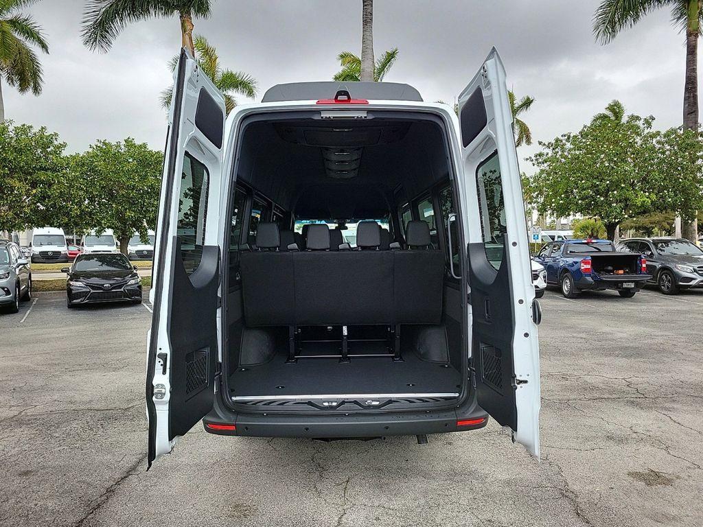 new 2025 Mercedes-Benz Sprinter 2500 car, priced at $77,086