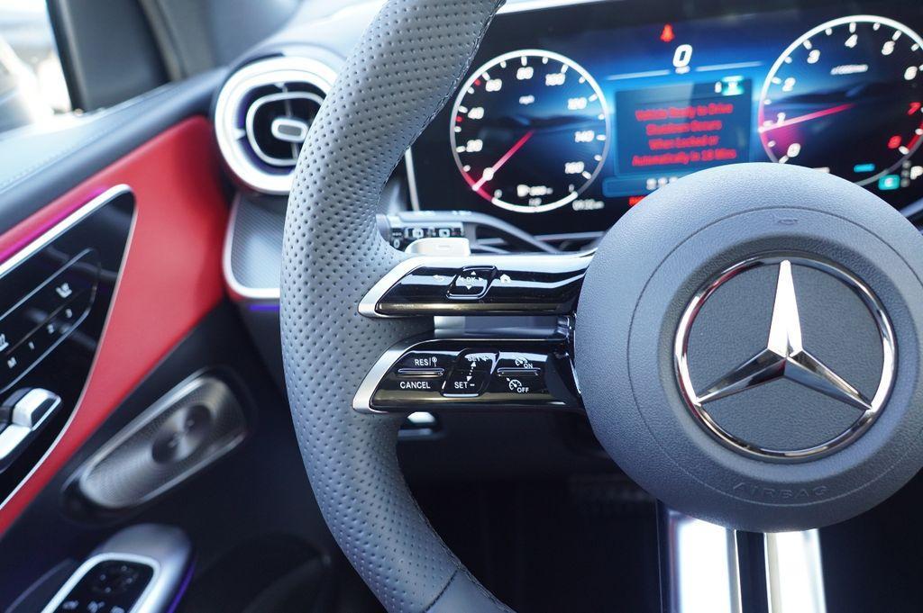 new 2026 Mercedes-Benz GLC 300 car, priced at $62,750