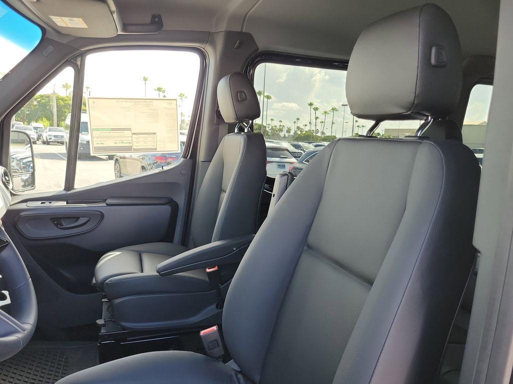 new 2025 Mercedes-Benz Sprinter 2500 car, priced at $68,931