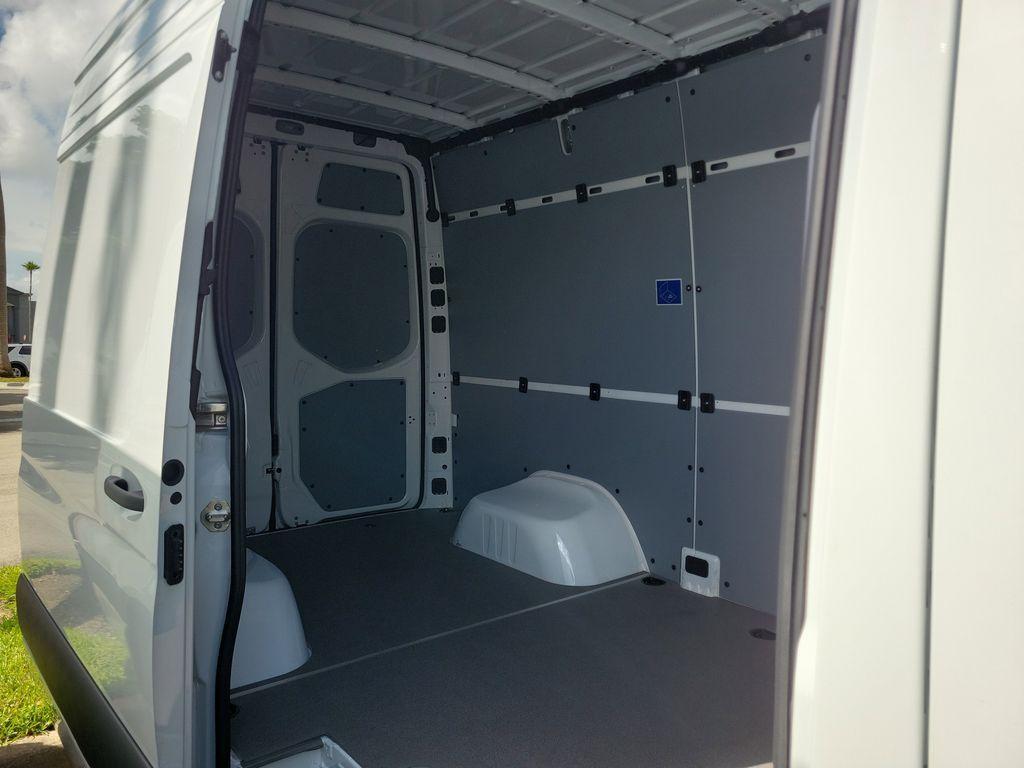 new 2025 Mercedes-Benz Sprinter 3500 car, priced at $67,171