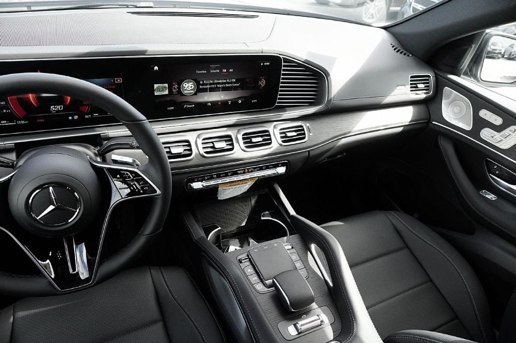 new 2026 Mercedes-Benz GLE 450 car, priced at $74,105