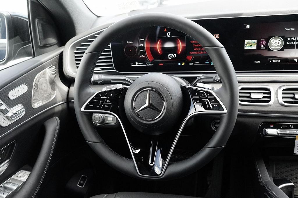 new 2026 Mercedes-Benz GLE 450 car, priced at $74,105