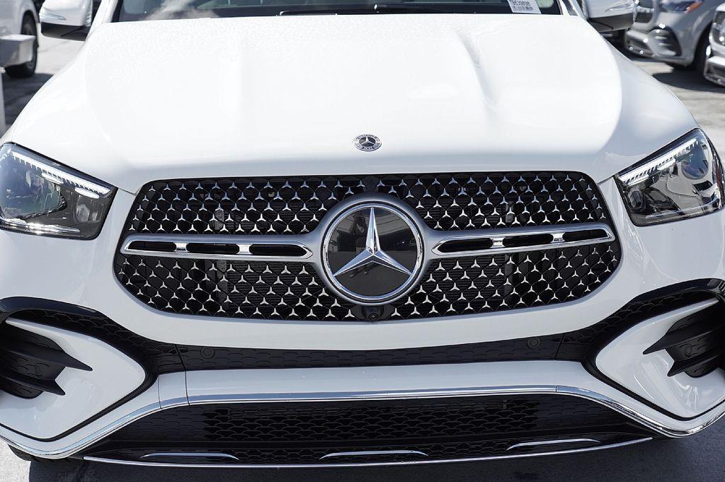 new 2026 Mercedes-Benz GLE 450 car, priced at $78,410