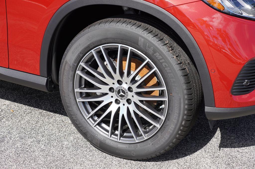 new 2026 Mercedes-Benz GLC 300 car, priced at $55,125