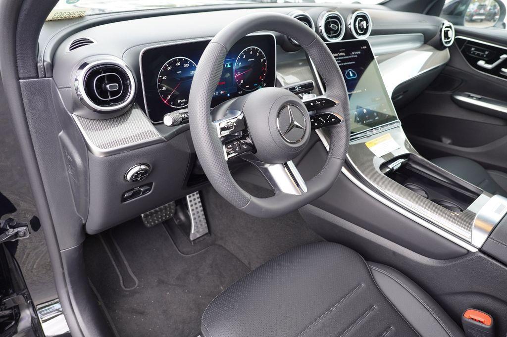 new 2025 Mercedes-Benz GLC 300 car, priced at $56,127