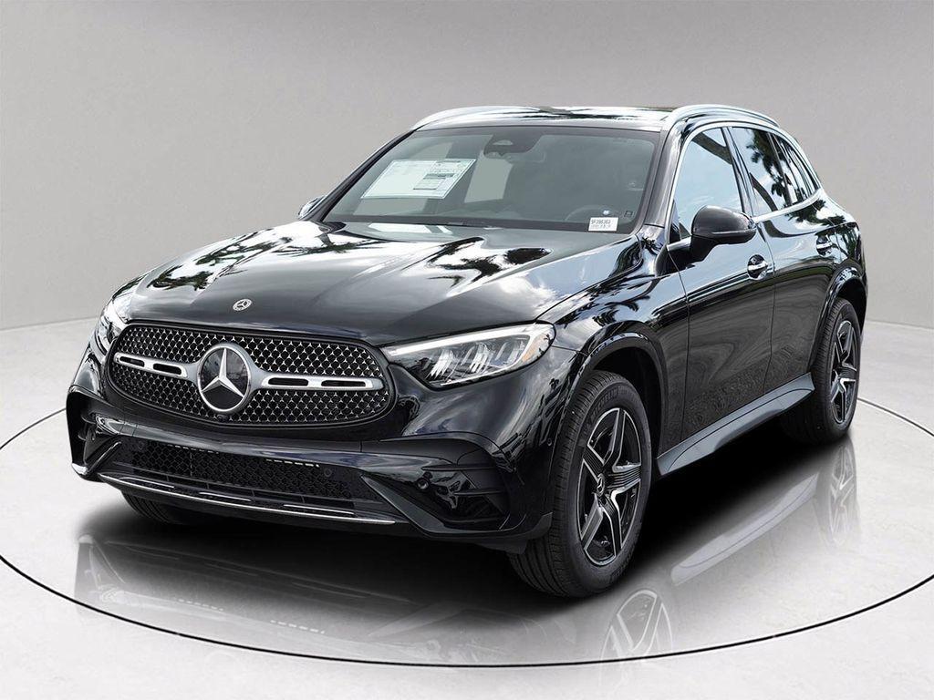 new 2025 Mercedes-Benz GLC 300 car, priced at $56,127