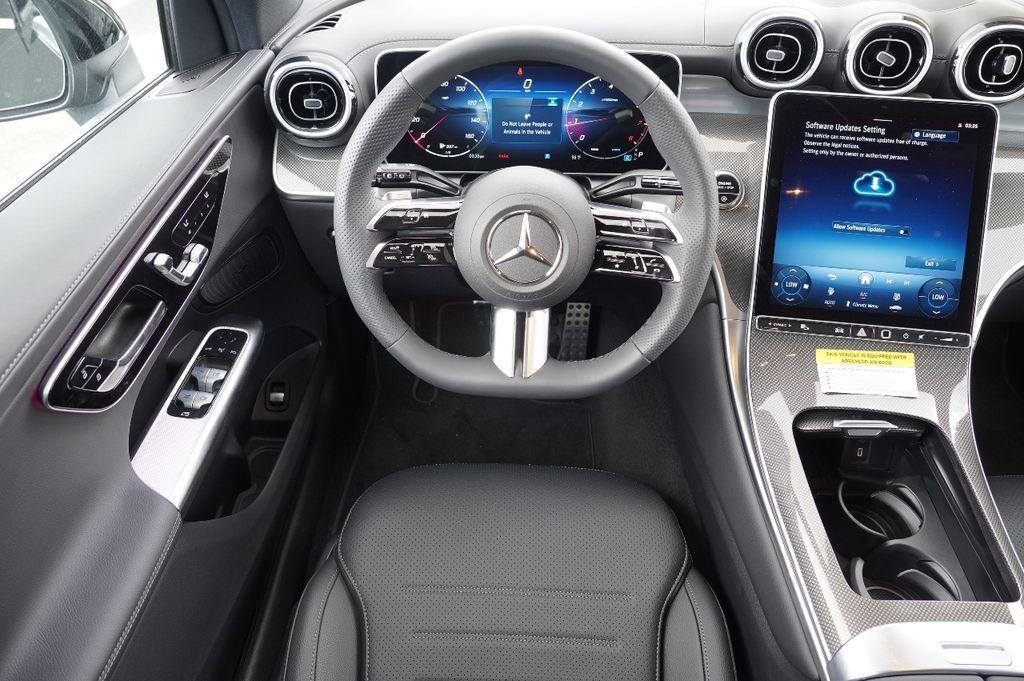 new 2025 Mercedes-Benz GLC 300 car, priced at $56,127