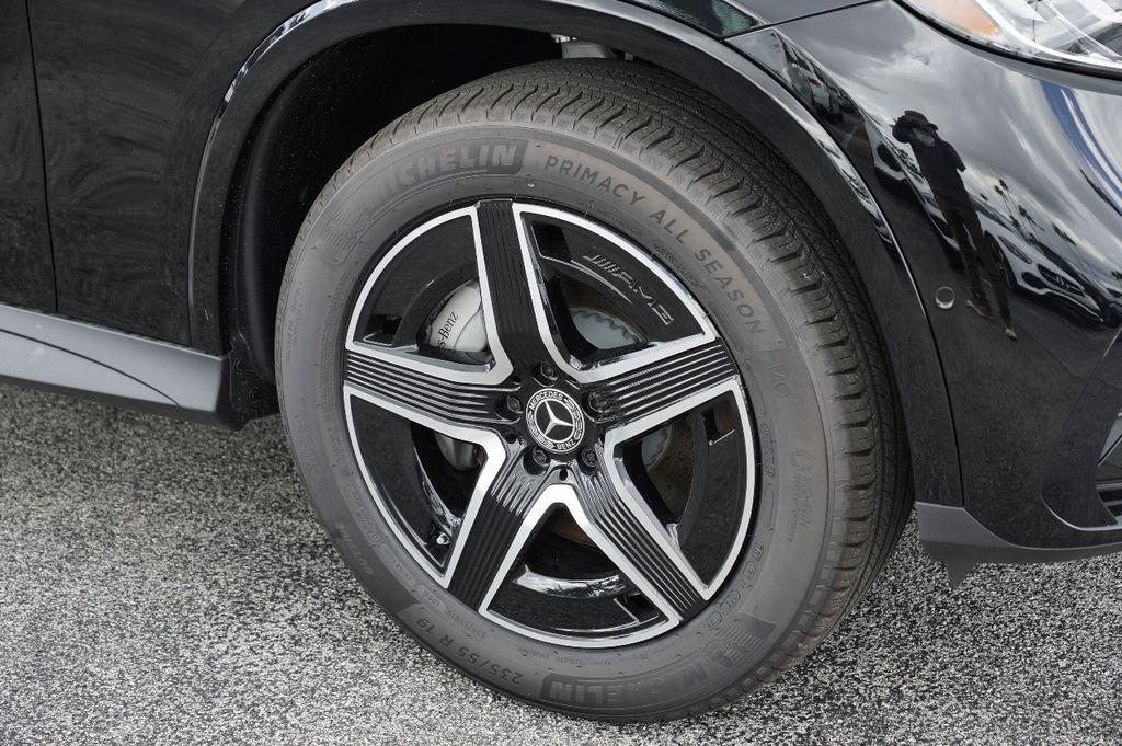 new 2025 Mercedes-Benz GLC 300 car, priced at $56,127