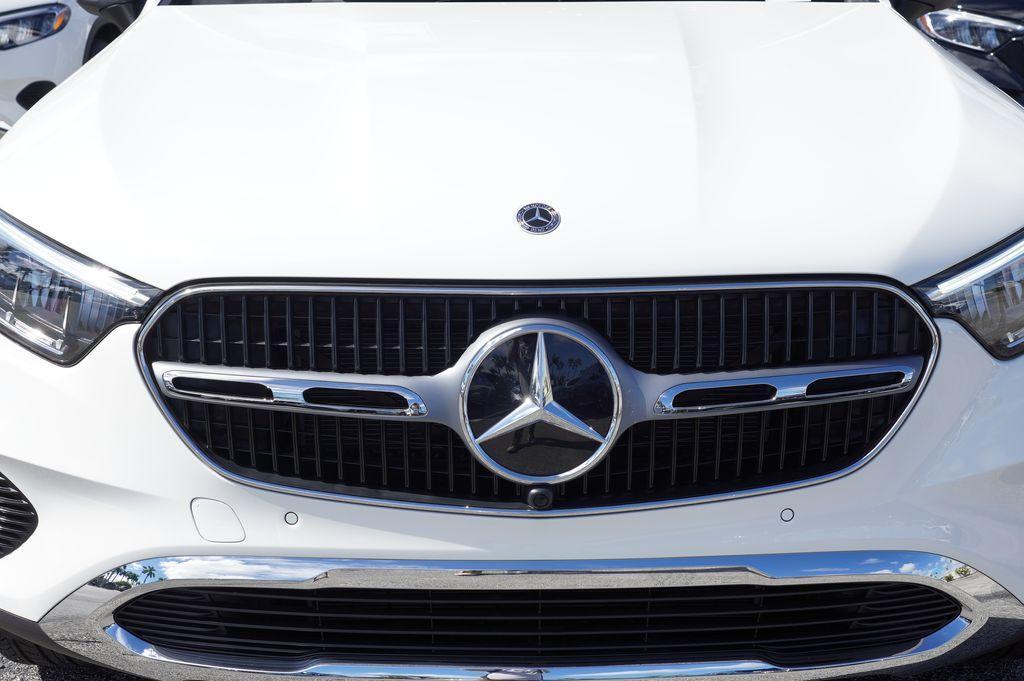 new 2026 Mercedes-Benz GLC 300 car, priced at $53,500