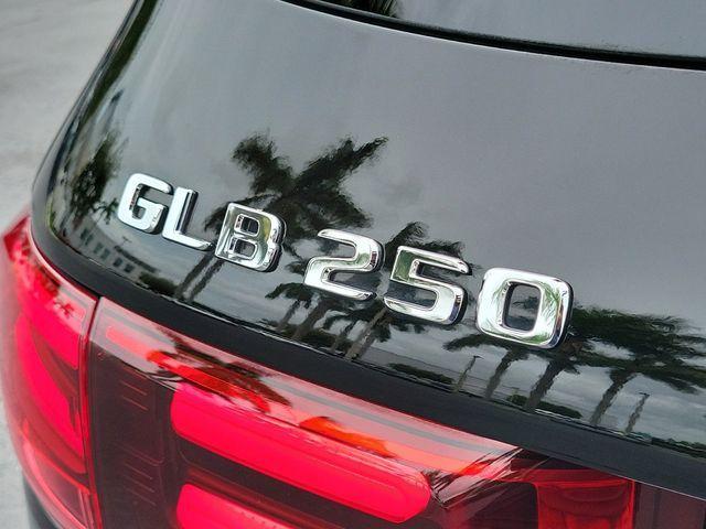 used 2024 Mercedes-Benz GLB 250 car, priced at $43,777