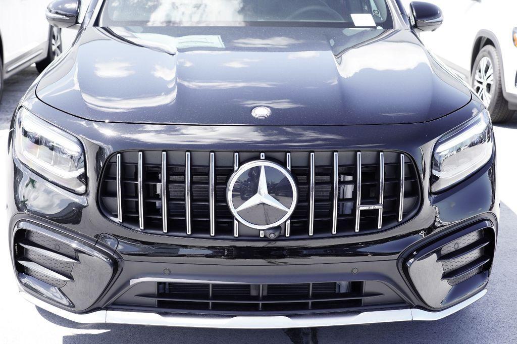 new 2025 Mercedes-Benz AMG GLB 35 car, priced at $57,274