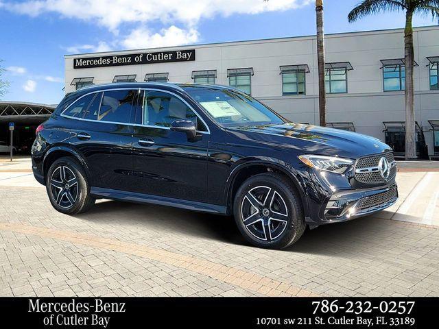 new 2025 Mercedes-Benz GLC 350e car, priced at $67,185