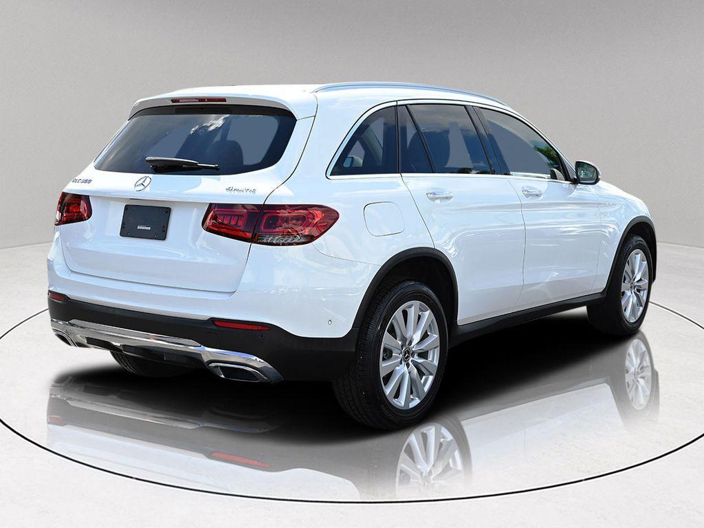 used 2020 Mercedes-Benz GLC 300 car, priced at $26,029