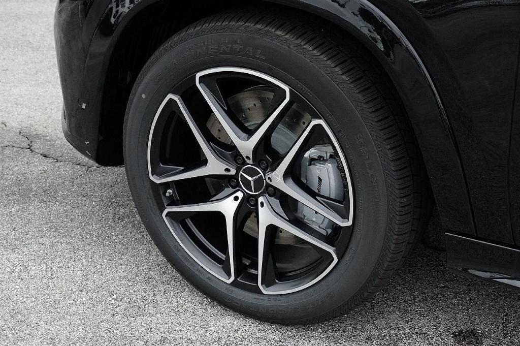 new 2026 Mercedes-Benz AMG GLE 53 car, priced at $92,543