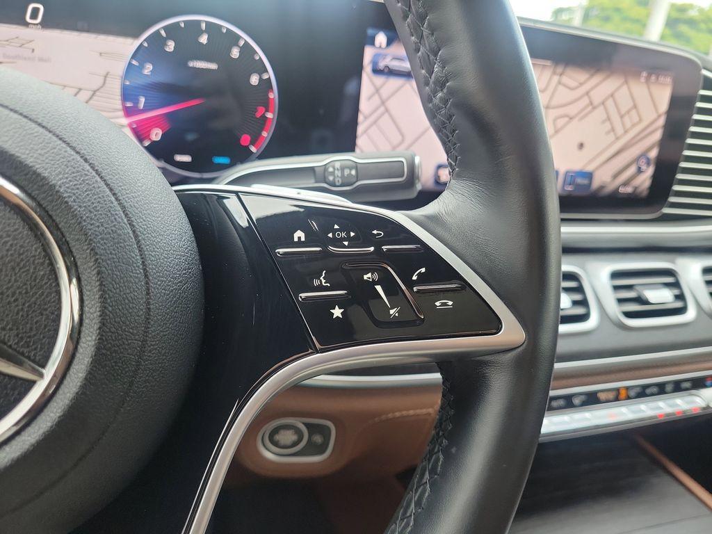 used 2024 Mercedes-Benz GLE 350 car, priced at $52,156