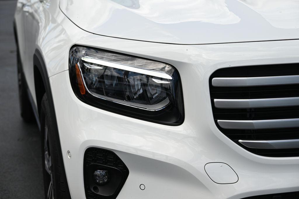 used 2025 Mercedes-Benz GLB 250 car, priced at $46,415