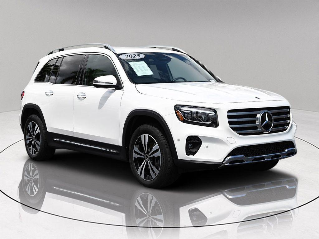 used 2025 Mercedes-Benz GLB 250 car, priced at $46,159