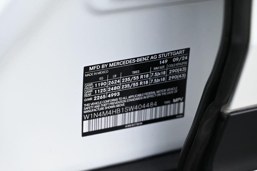 used 2025 Mercedes-Benz GLB 250 car, priced at $46,415