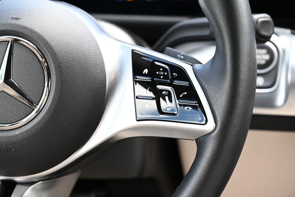 used 2025 Mercedes-Benz GLB 250 car, priced at $46,415