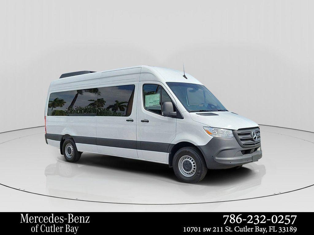 new 2025 Mercedes-Benz Sprinter 2500 car, priced at $77,086