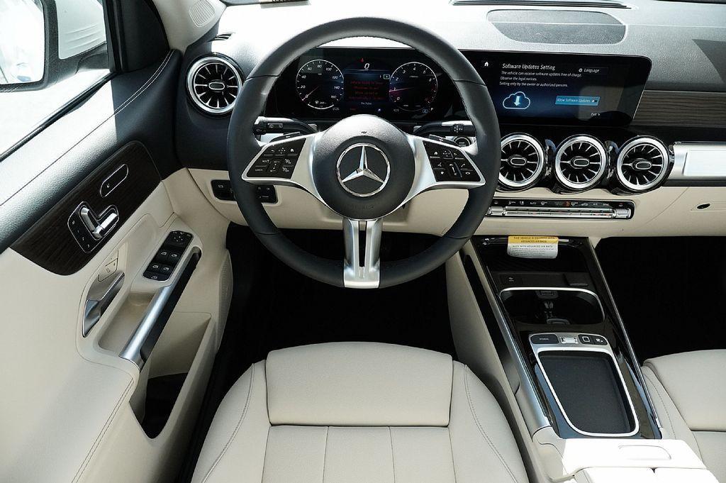 new 2026 Mercedes-Benz GLB 250 car, priced at $50,255