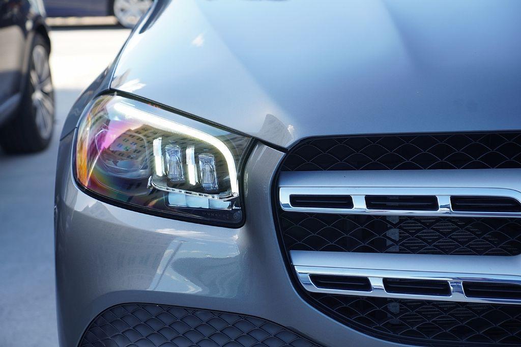 used 2022 Mercedes-Benz GLS 450 car, priced at $56,173