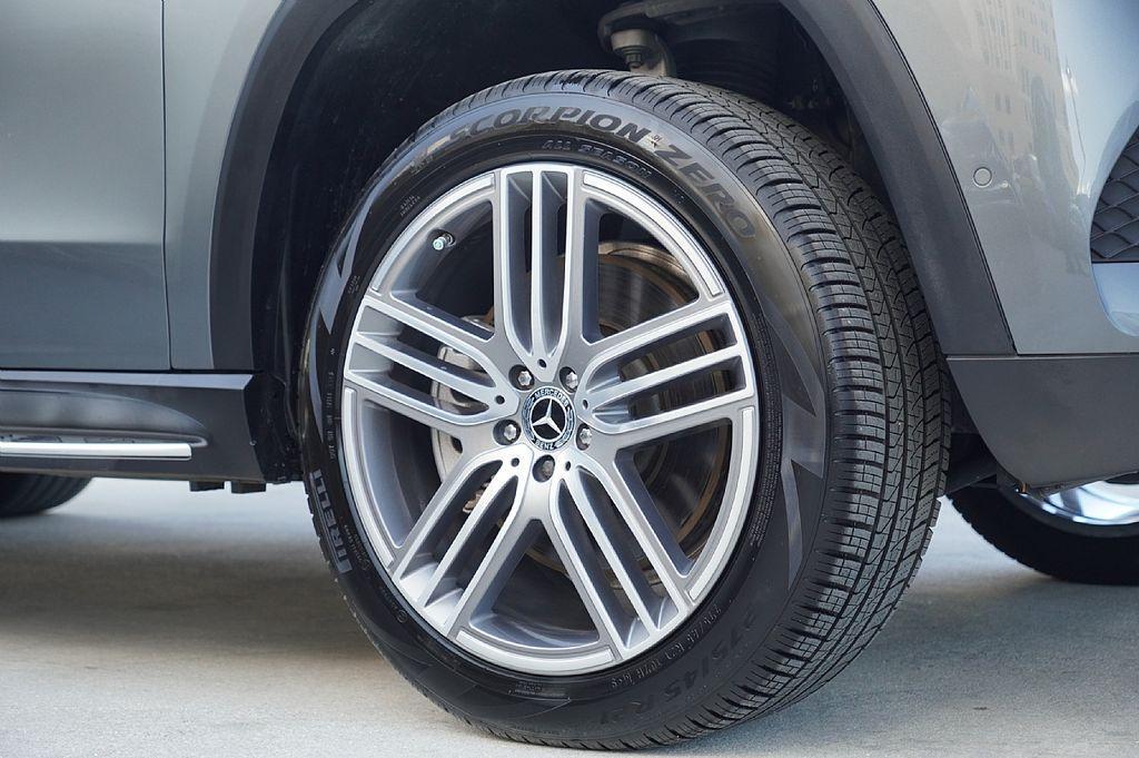 used 2022 Mercedes-Benz GLS 450 car, priced at $56,173