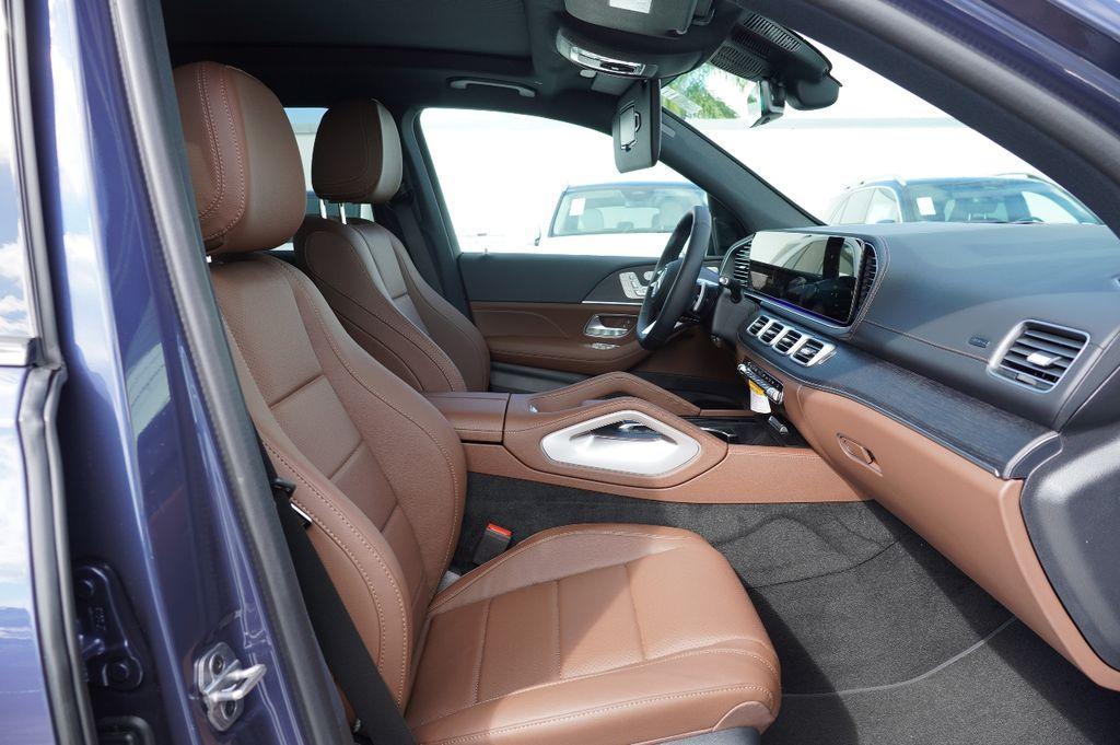 new 2026 Mercedes-Benz GLS 450 car, priced at $98,030