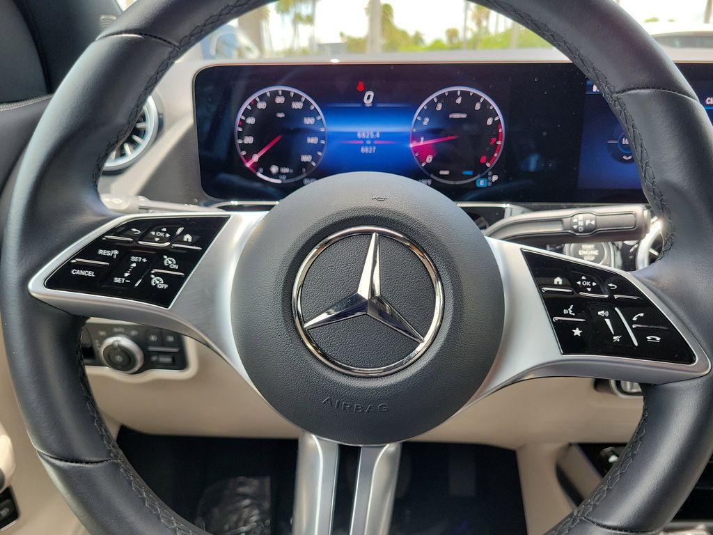 used 2025 Mercedes-Benz GLA 250 car