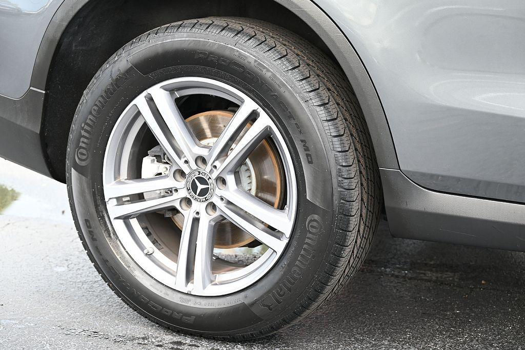 used 2021 Mercedes-Benz GLC 300 car, priced at $17,500