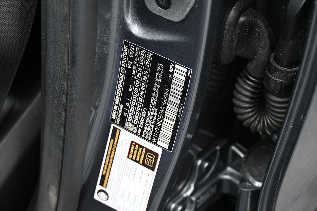 used 2021 Mercedes-Benz GLC 300 car, priced at $17,500