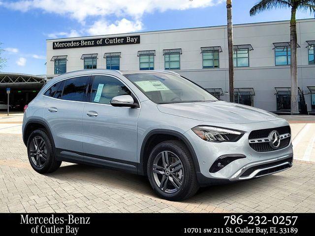 new 2025 Mercedes-Benz GLA 250 car, priced at $49,125