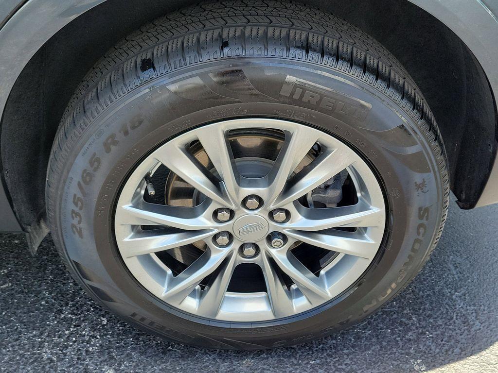 used 2020 Cadillac XT5 car, priced at $22,590