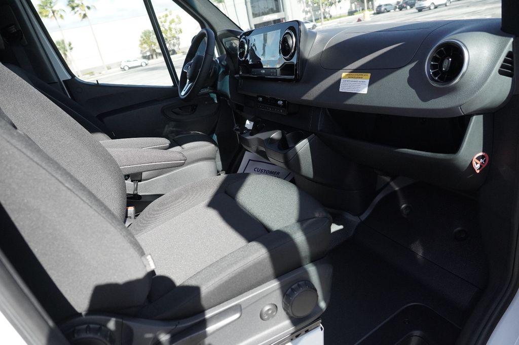 new 2024 Mercedes-Benz Sprinter 2500 car, priced at $69,412