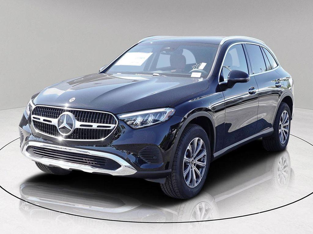 new 2026 Mercedes-Benz GLC 300 car, priced at $53,325