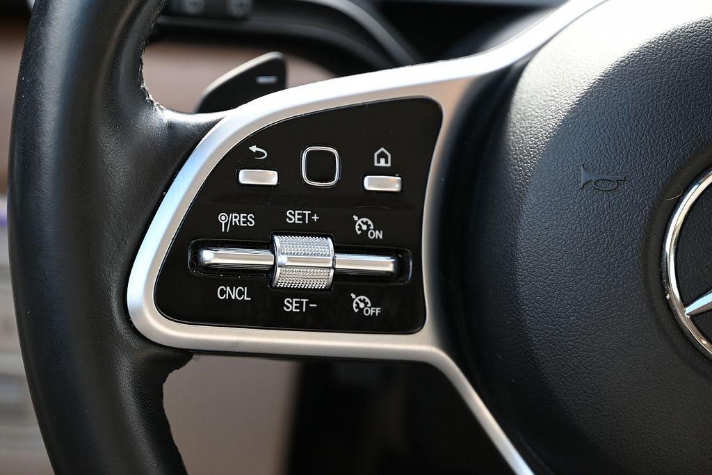 used 2022 Mercedes-Benz GLE 350 car, priced at $41,033