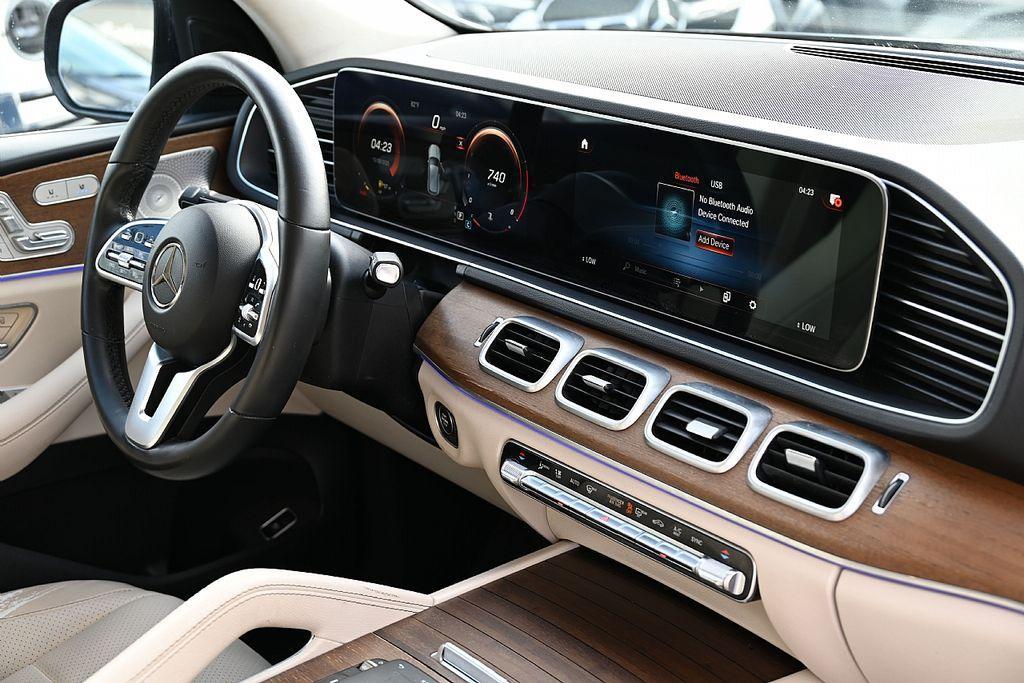 used 2022 Mercedes-Benz GLE 350 car, priced at $41,033