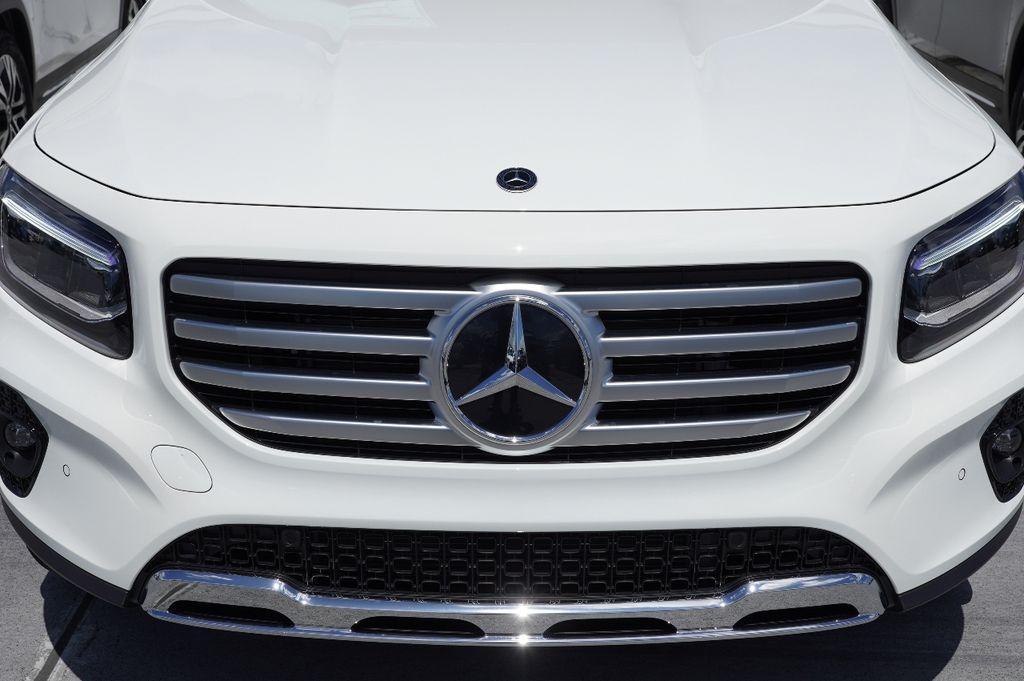 new 2025 Mercedes-Benz GLB 250 car, priced at $45,490