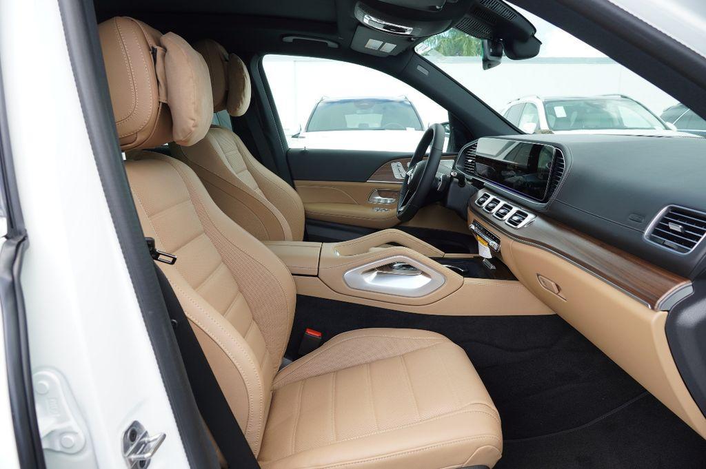 new 2026 Mercedes-Benz GLS 450 car, priced at $97,270