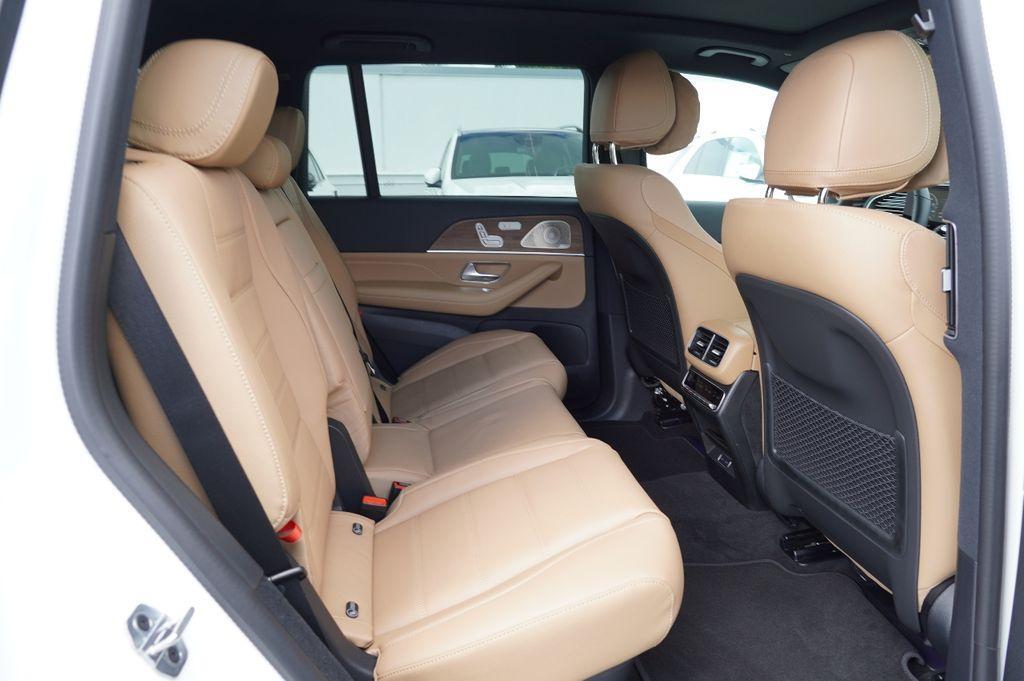 new 2026 Mercedes-Benz GLS 450 car, priced at $97,270