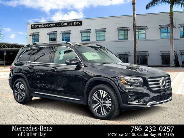 new 2025 Mercedes-Benz GLB 250 car, priced at $49,090