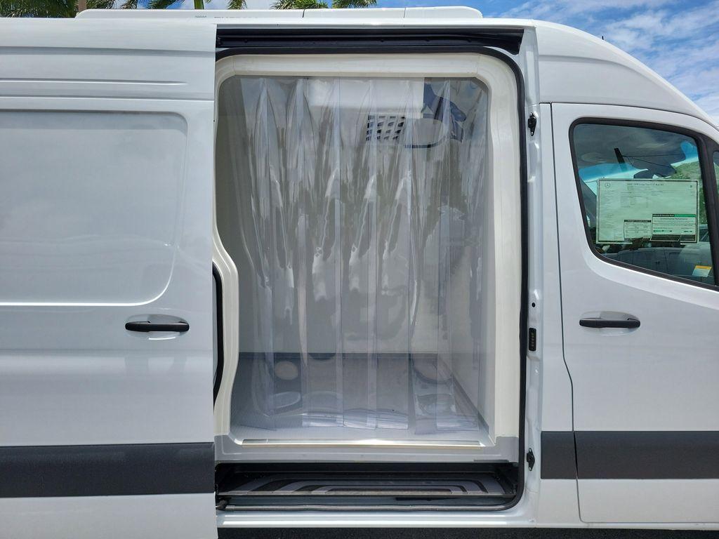 new 2025 Mercedes-Benz Sprinter 2500 car, priced at $65,452